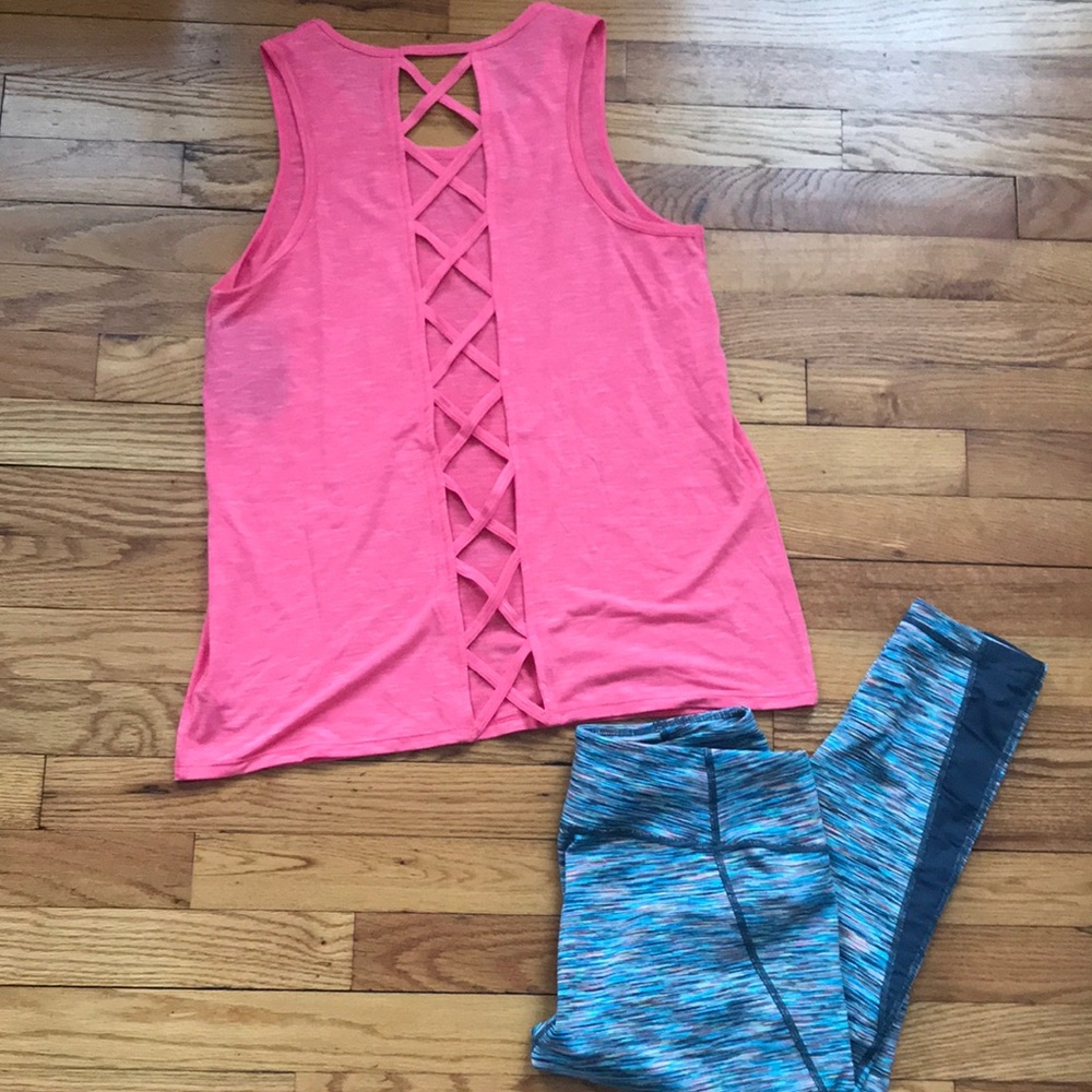 Back detail workout tank by GapFit